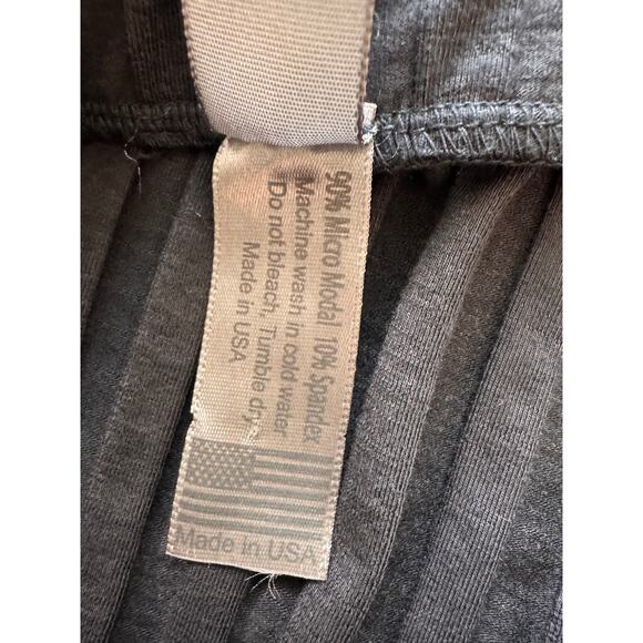 NEW GO COUTURE Black Ribbed Elastic Waist Pull On Tulip Hi-Low Midi Skirt Size S - Picture 7 of 7